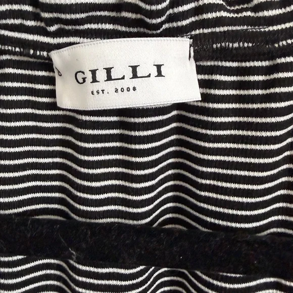 Gilli Monochrome Striped Tank Top - Picture 2 of 4